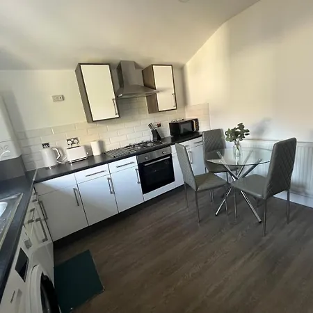 City Centre Location! For Business And Leisure! 5/6 Guests Cardiff Exterior photo